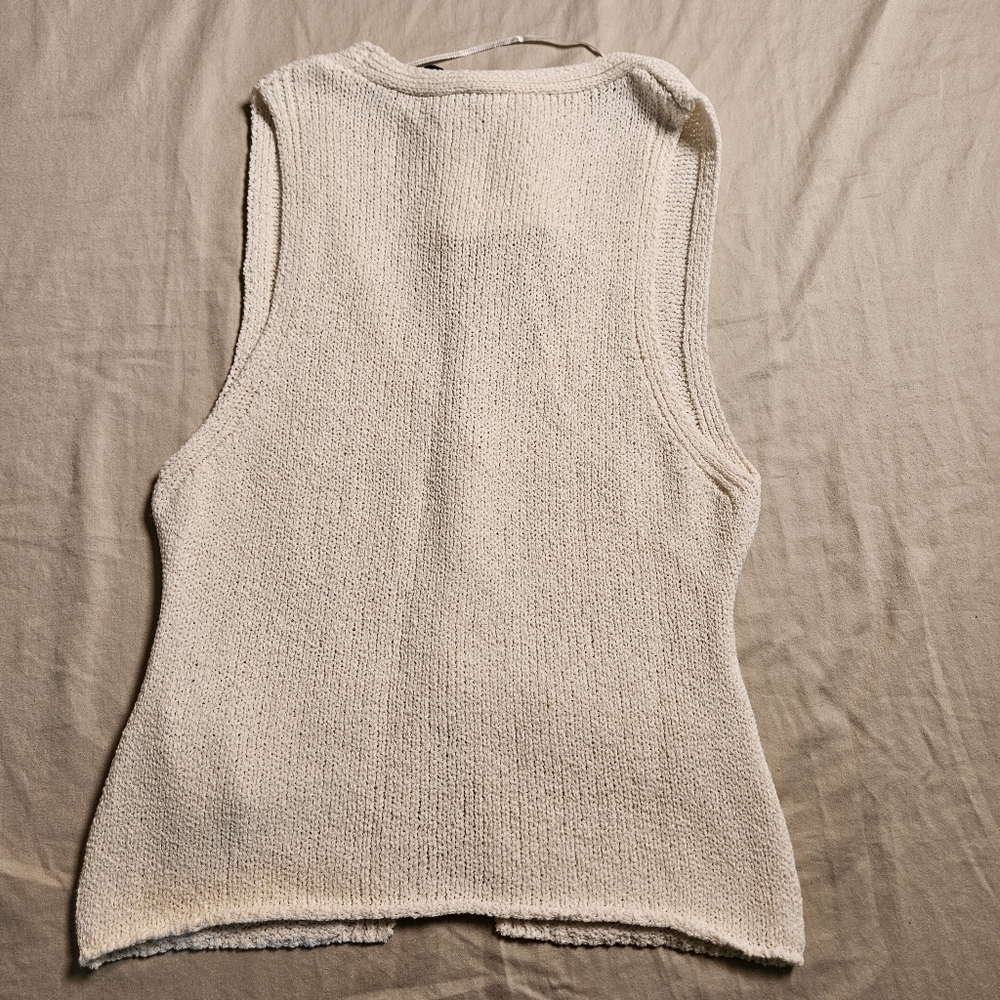 PULL & BEAR Women's Cream V-Neck Knit Vest Sleeveless Button Cardigan Top S NWT - Picture 9 of 9